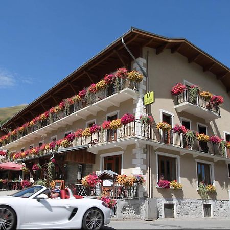 Hotel Du Cret Rond วัลลัวร์ ภายนอก รูปภาพ